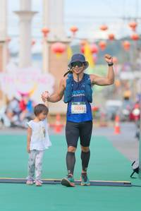 BIB: 5024
                            <button type="button" onclick="openModal(21760713)" class="btn btn-primary btn-sm float-right btn-popup" data-toggle="modal" data-target=".modal-high-quality">
                        <i class="fas fa-shopping-cart"></i> Add to Cart
                    </button>
                                            <button type="button" onclick="isThisMe(21760713, true)" class="btn btn-success btn-sm float-right btn-popup btn-isme hidden" data-toggle="tooltip" data-placement="bottom" title="นี่คือรูปของคุณใช่ไหม คลิกที่นี่เพื่อเอาเข้าอัลบั้ม">
                        <i class="fas fa-plus"></i> Add to album
                    </button>
                    <button type="button" onclick="isThisMe(21760713, false)" class="btn btn-warning btn-sm float-right btn-popup btn-isnotme hidden">
                        <i class="fas fa-ban"></i> Remove from album
                    </button>